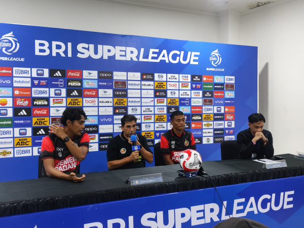 Pelatih Semen Padang Apresiasi Pemain Meski Dihajar Persib